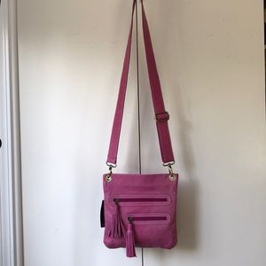 NWT RASPBERRY LEATHER CROSSBODY PURSE